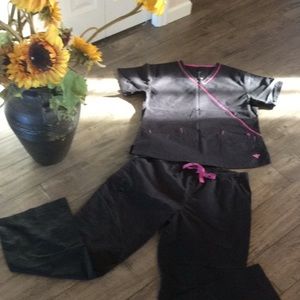 Med Couture Scrub Set